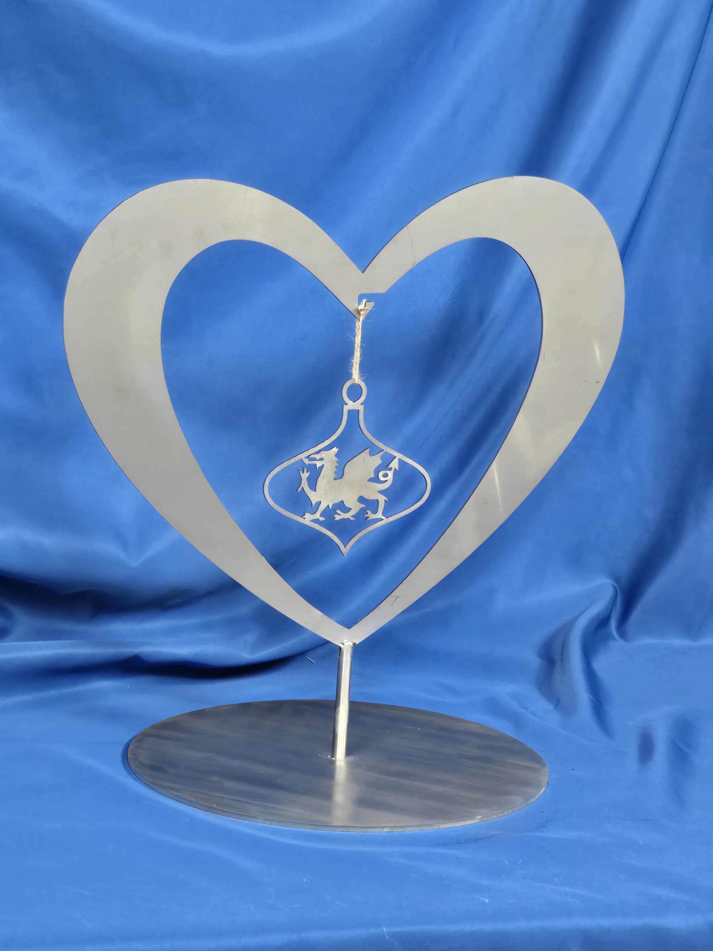 Heart shaped wedding candle centerpiece